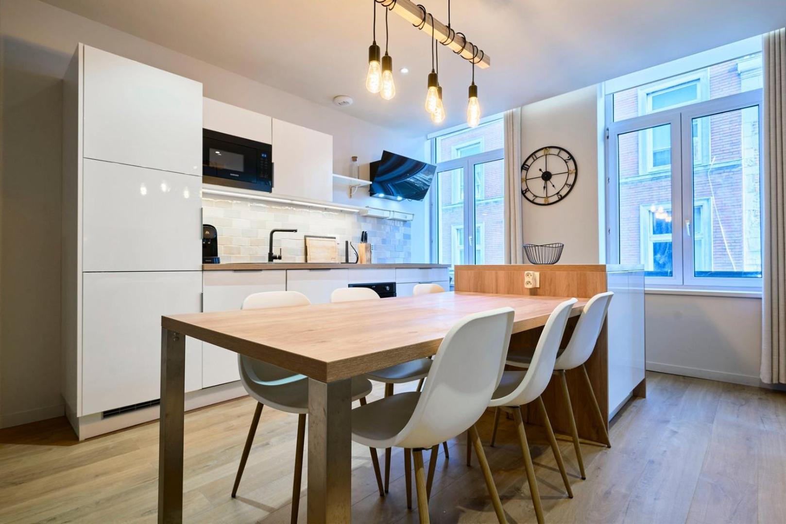 Apartment With Parking In The Heart Of Old Лилль Экстерьер фото