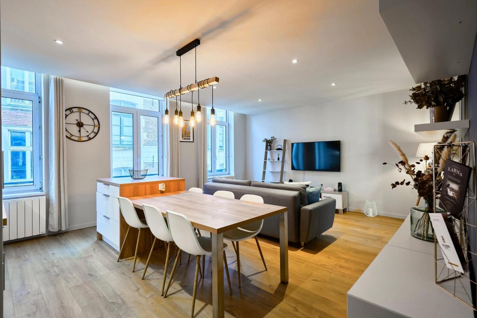 Apartment With Parking In The Heart Of Old Лилль Экстерьер фото